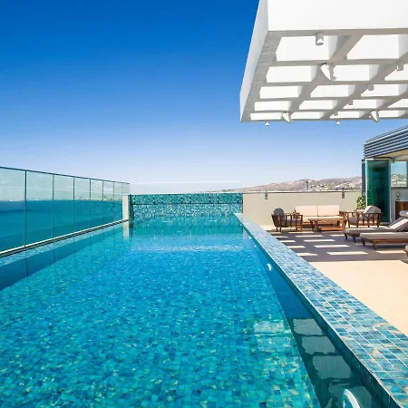 Apartahotel The Tower At St Raphael 3*