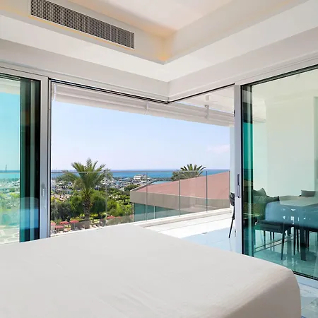 The Tower At St Raphael Apartahotel