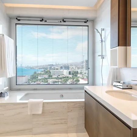 Aparthotel The Tower At St Raphael Limisso