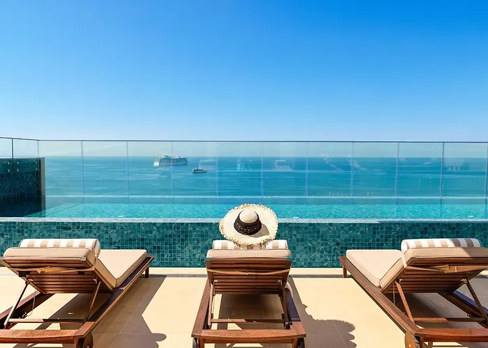 The Tower At St Raphael Apartahotel 5*