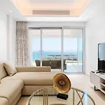 Aparthotel The Tower At St Raphael Limassol
