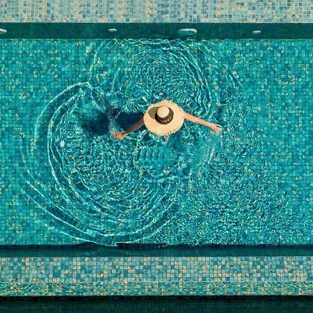 Appart hôtel The Tower At St Raphael 5*