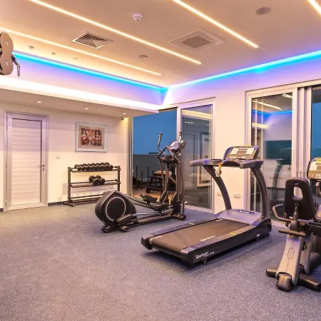 Appart hôtel The Tower At St Raphael Limassol