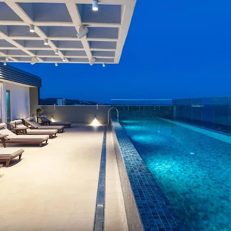 Appart hôtel The Tower At St Raphael