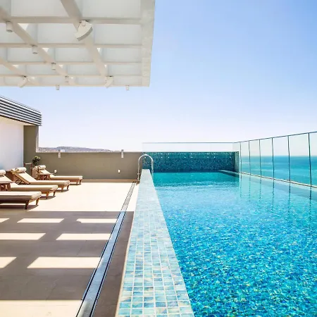 Appart hôtel The Tower At St Raphael