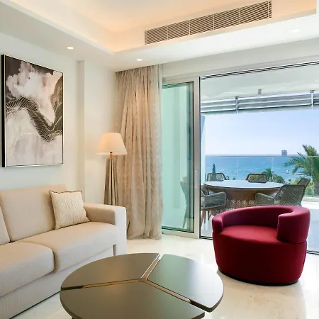 Appart hôtel The Tower At St Raphael Limassol