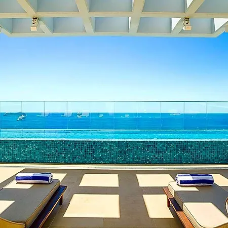 Aparthotel The Tower At St Raphael 5*