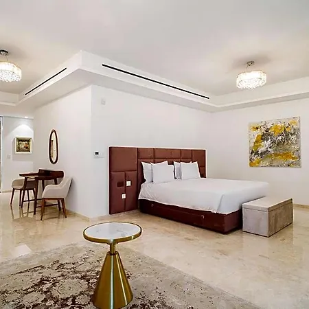Aparthotel The Tower At St Raphael Limassol