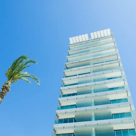 The Tower At St Raphael Hotel de apartamente Limassol