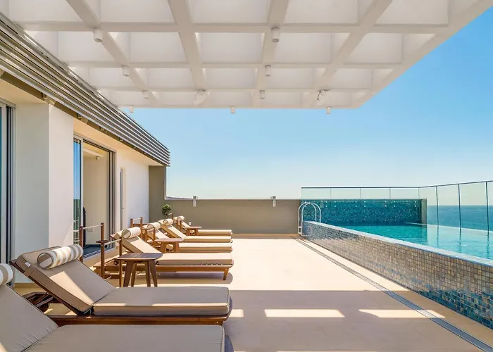 The Tower At St Raphael Aparthotel 5*