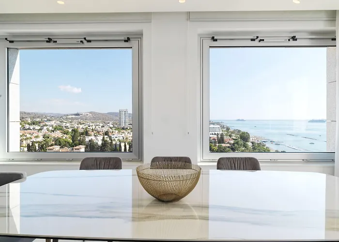 The Tower At St Raphael Aparthotel