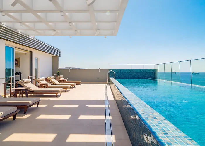 Aparthotel The Tower At St Raphael