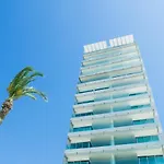 The Tower At St Raphael Lejlighedshotel Limassol